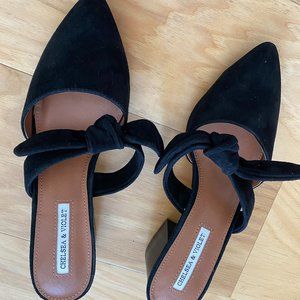 Chelsea & Violet Mules Black - Size 8.5 Never Worn
